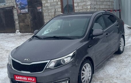 KIA Rio III рестайлинг, 2016 год, 900 000 рублей, 1 фотография