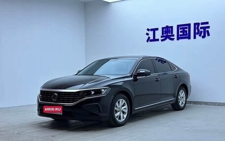 Volkswagen Passat B8 рестайлинг, 2023 год, 2 240 000 рублей, 1 фотография