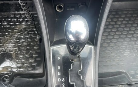 Hyundai Solaris II рестайлинг, 2011 год, 670 000 рублей, 17 фотография