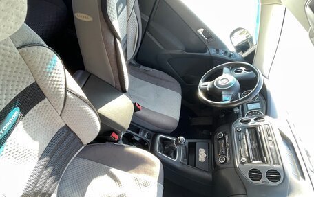 Volkswagen Tiguan I, 2011 год, 1 120 000 рублей, 6 фотография