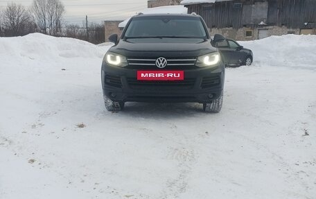 Volkswagen Touareg III, 2012 год, 1 870 000 рублей, 3 фотография