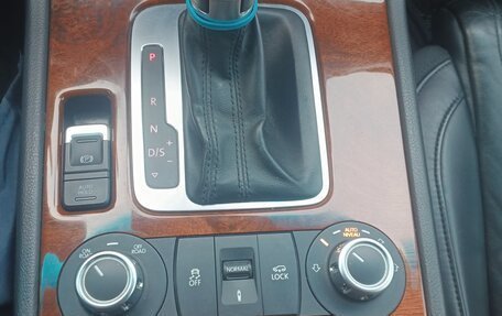 Volkswagen Touareg III, 2012 год, 1 870 000 рублей, 7 фотография