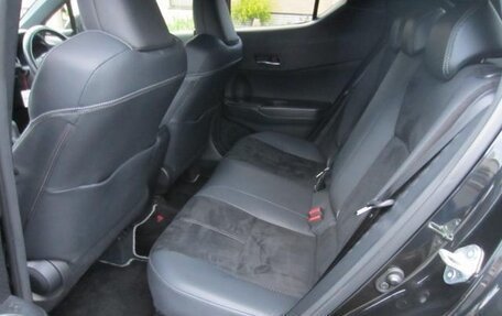 Toyota C-HR I рестайлинг, 2021 год, 1 533 000 рублей, 13 фотография