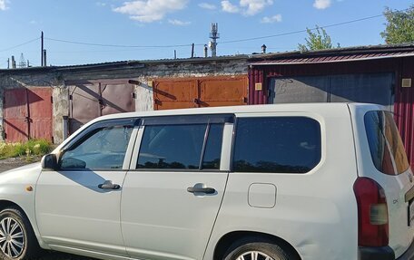 Toyota Probox I, 2005 год, 553 000 рублей, 10 фотография