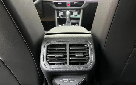 Volkswagen Bora, 2023 год, 1 430 000 рублей, 16 фотография