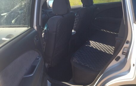 Mitsubishi Outlander III рестайлинг 3, 2003 год, 480 000 рублей, 8 фотография