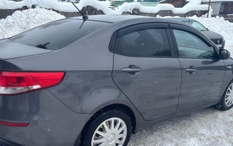 KIA Rio III рестайлинг, 2016 год, 900 000 рублей, 5 фотография