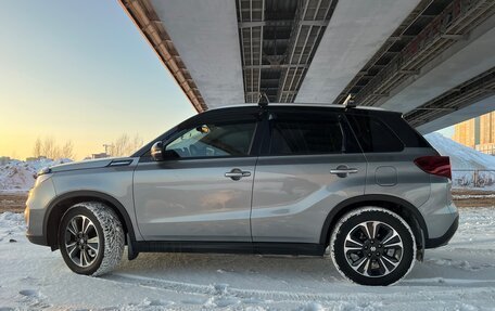 Suzuki Vitara II рестайлинг, 2021 год, 2 200 000 рублей, 5 фотография