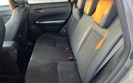 Suzuki Vitara II рестайлинг, 2021 год, 2 200 000 рублей, 9 фотография