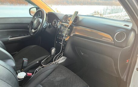 Suzuki Vitara II рестайлинг, 2021 год, 2 200 000 рублей, 7 фотография