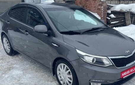 KIA Rio III рестайлинг, 2016 год, 900 000 рублей, 3 фотография