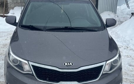 KIA Rio III рестайлинг, 2016 год, 900 000 рублей, 2 фотография