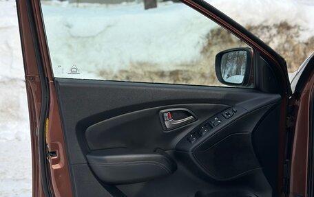 Hyundai ix35 I рестайлинг, 2014 год, 1 235 000 рублей, 24 фотография