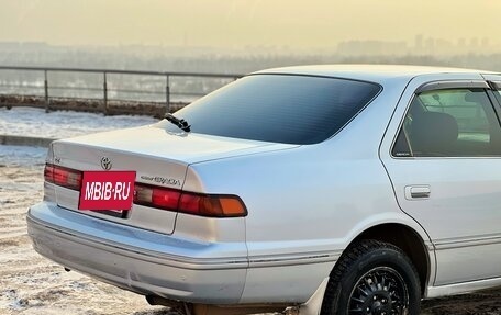 Toyota Camry, 1998 год, 375 000 рублей, 6 фотография
