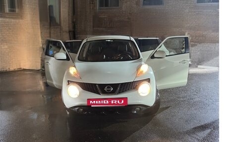 Nissan Juke II, 2012 год, 890 000 рублей, 7 фотография