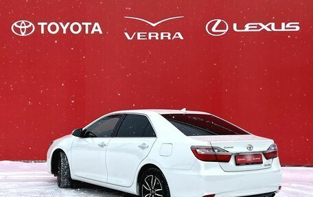 Toyota Camry, 2017 год, 2 480 000 рублей, 3 фотография