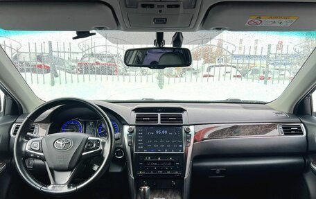 Toyota Camry, 2017 год, 2 480 000 рублей, 15 фотография