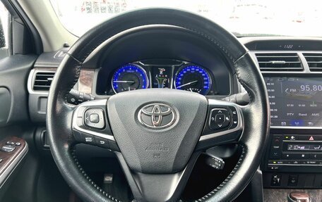 Toyota Camry, 2017 год, 2 480 000 рублей, 11 фотография