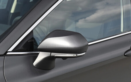 Toyota Camry, 2025 год, 3 370 000 рублей, 10 фотография