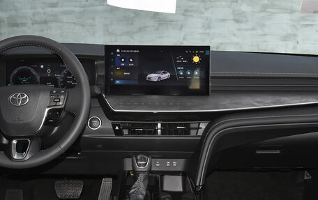 Toyota Camry, 2025 год, 3 370 000 рублей, 16 фотография