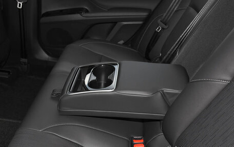 Toyota Camry, 2025 год, 3 370 000 рублей, 28 фотография