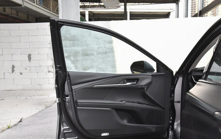 Toyota Camry, 2025 год, 3 370 000 рублей, 30 фотография