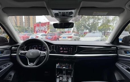 Volkswagen Passat B8 рестайлинг, 2023 год, 1 849 000 рублей, 11 фотография