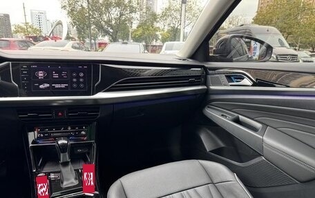 Volkswagen Passat B8 рестайлинг, 2023 год, 1 849 000 рублей, 14 фотография