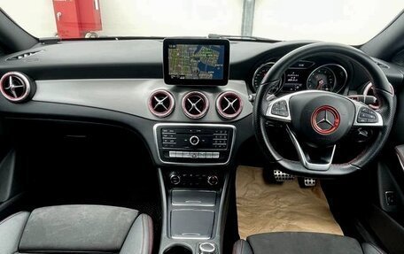 Mercedes-Benz CLA, 2019 год, 1 598 000 рублей, 9 фотография