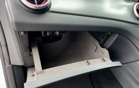 Mercedes-Benz CLA, 2019 год, 1 598 000 рублей, 16 фотография