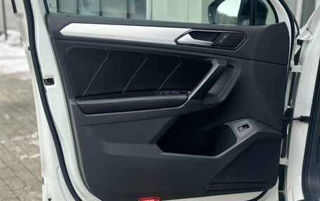 Volkswagen Tiguan II, 2018 год, 3 135 000 рублей, 11 фотография