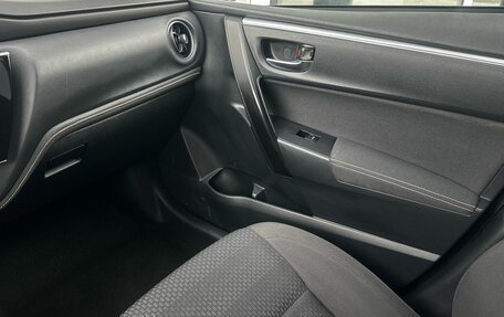 Toyota Corolla, 2018 год, 1 880 000 рублей, 11 фотография