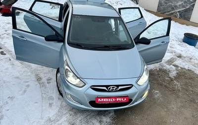 Hyundai Solaris II рестайлинг, 2012 год, 670 000 рублей, 1 фотография