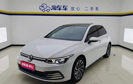 Volkswagen Golf VIII, 2023 год, 1 790 555 рублей, 1 фотография