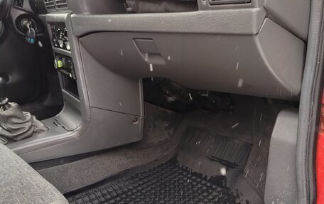 Daewoo Nexia I рестайлинг, 2003 год, 160 000 рублей, 10 фотография