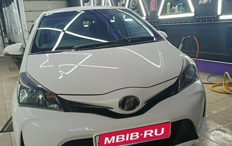 Toyota Vitz, 2015 год, 1 010 000 рублей, 1 фотография