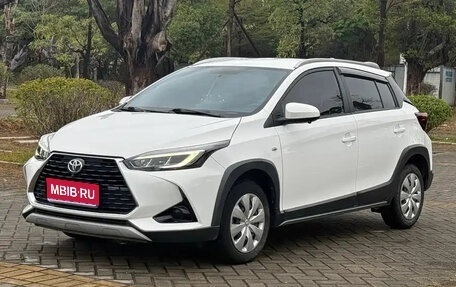 Toyota Yaris XP150 рестайлинг, 2023 год, 1 051 380 рублей, 1 фотография