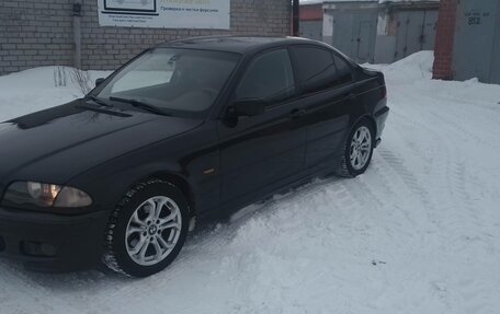 BMW 3 серия, 2001 год, 650 000 рублей, 2 фотография