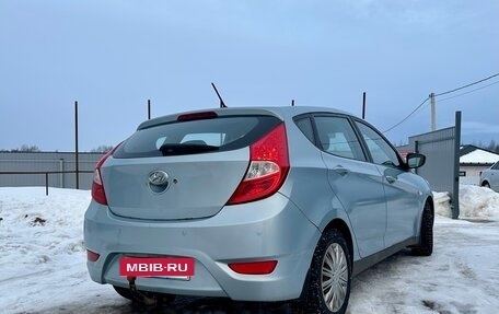 Hyundai Solaris II рестайлинг, 2012 год, 670 000 рублей, 5 фотография