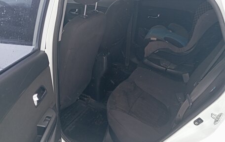 KIA Rio III рестайлинг, 2012 год, 720 000 рублей, 9 фотография