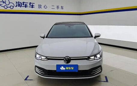 Volkswagen Golf VIII, 2023 год, 1 790 555 рублей, 2 фотография