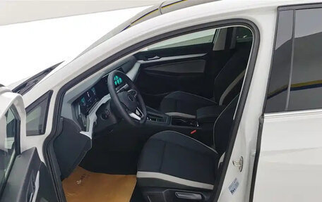 Volkswagen Golf VIII, 2023 год, 1 790 555 рублей, 13 фотография