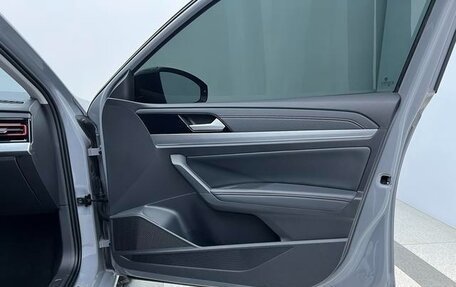 Volkswagen Lavida, 2023 год, 1 292 500 рублей, 17 фотография