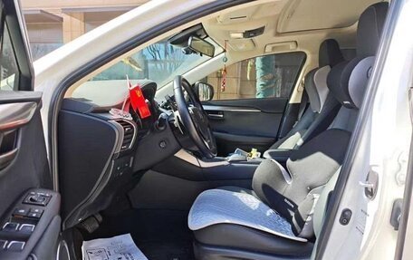 Lexus NX I, 2021 год, 2 710 000 рублей, 8 фотография