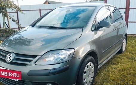 Volkswagen Golf Plus I, 2007 год, 870 000 рублей, 2 фотография