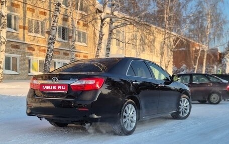 Toyota Camry, 2011 год, 1 450 000 рублей, 2 фотография