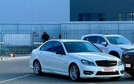 Mercedes-Benz C-Класс, 2011 год, 1 400 000 рублей, 4 фотография