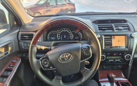 Toyota Camry, 2011 год, 1 450 000 рублей, 10 фотография