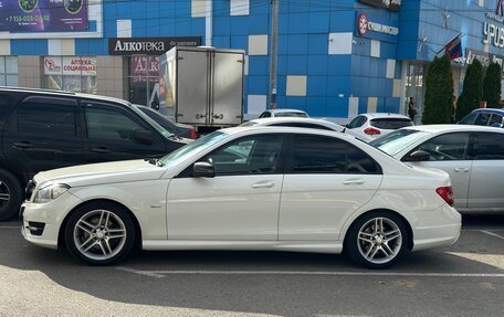 Mercedes-Benz C-Класс, 2011 год, 1 400 000 рублей, 8 фотография