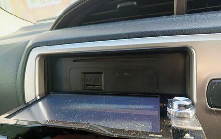 Toyota Vitz, 2015 год, 1 010 000 рублей, 16 фотография